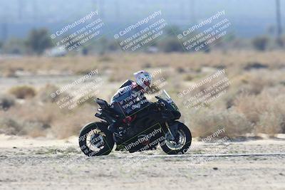 media/Nov-02-2025-CVMA (Sun) [[337aff29ab]]/Race 11-Amateur Supersport Open/